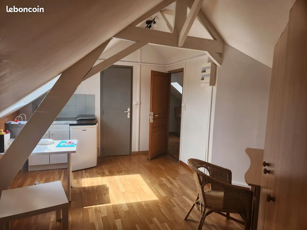 Immeuble de rapport situé la commune de Lille Hellemmes - Photo 1