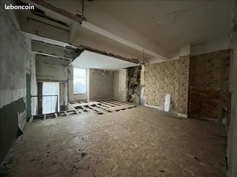 Immeuble 400 m² - Photo 1