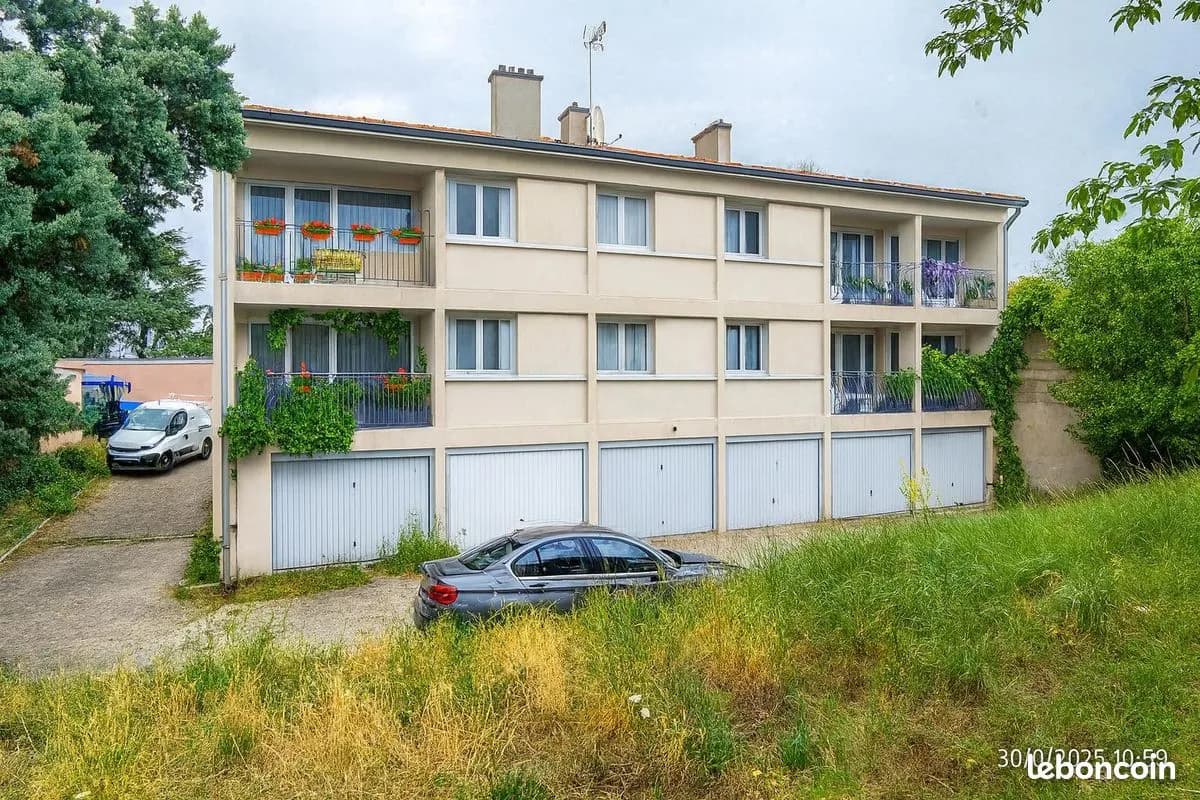 Immeuble 18 pièces 480 m² - Photo 1