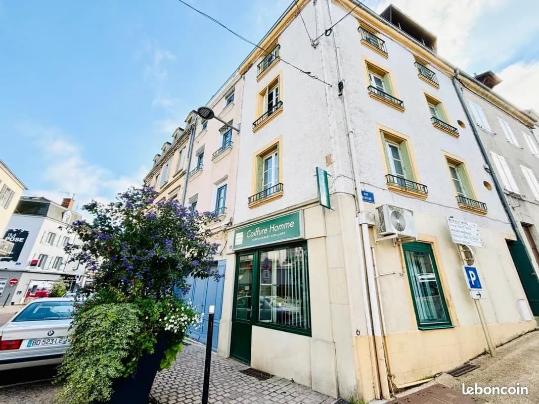 Immeuble 95 m² - Photo 1