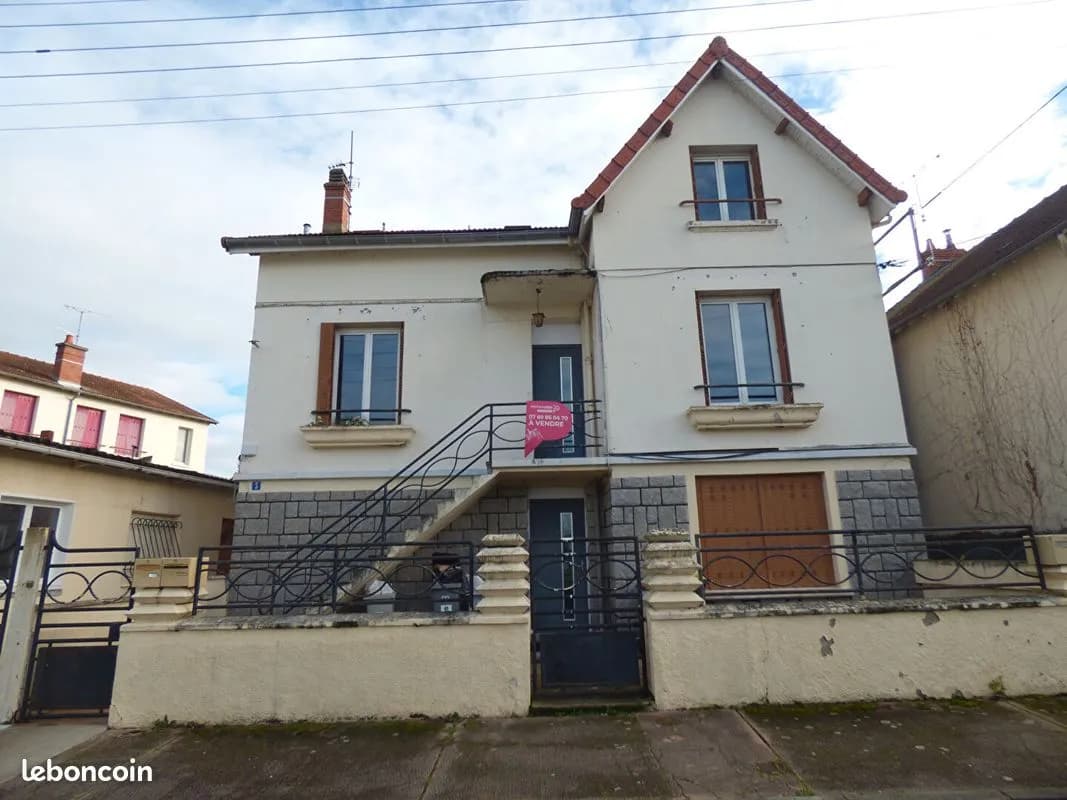 Immeuble 12 pièces 280 m² - Photo 1