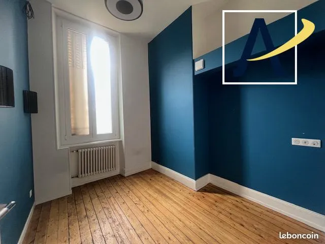 Immeuble 300 m² - Photo 1