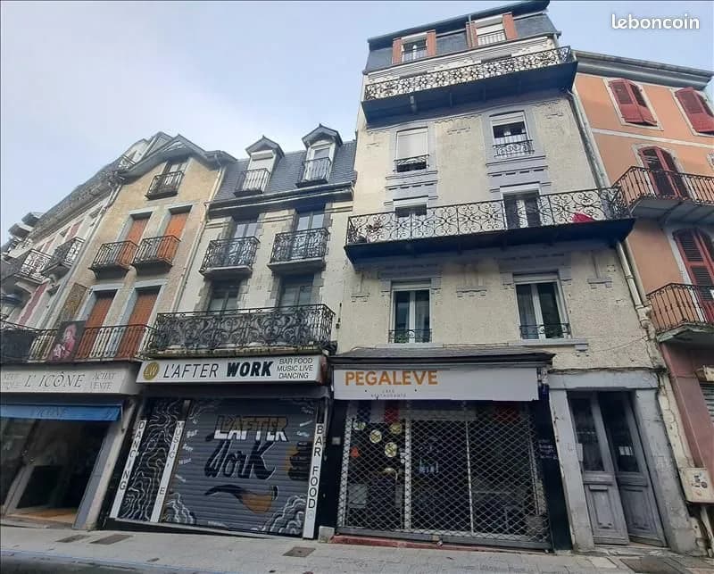 Immeuble 750 m² - Photo 1