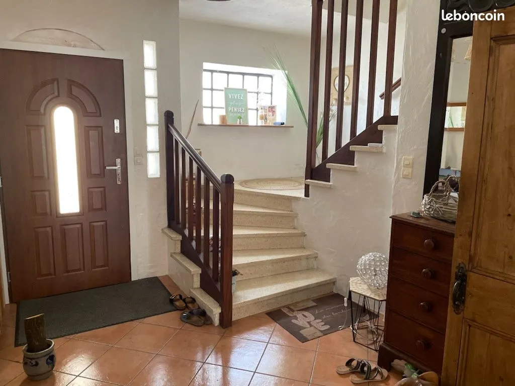 Immeuble de rapport 9 pièces 500 m² - Photo 1