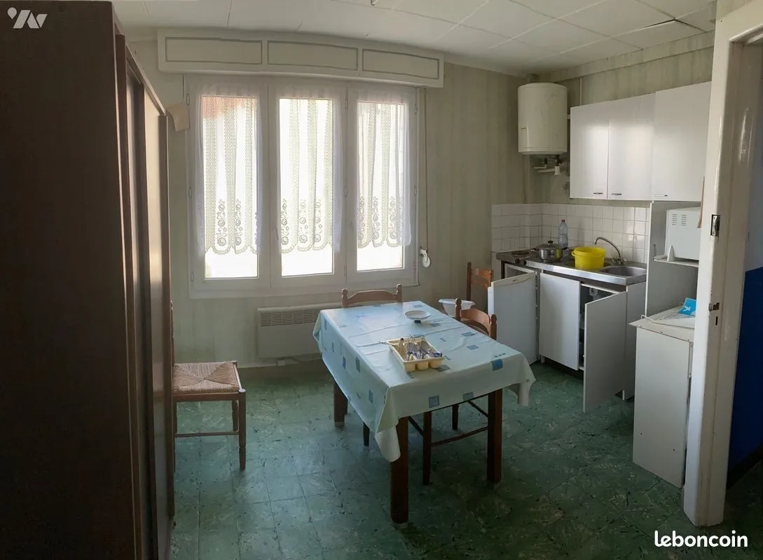 Immeuble 71 m² - Photo 1