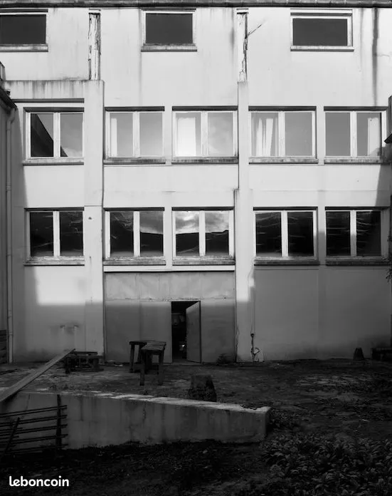Immeuble 3 pièces 600 m² - Photo 1