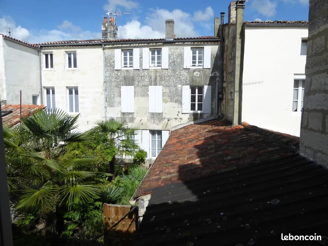 Immeuble 204 m² - Photo 1