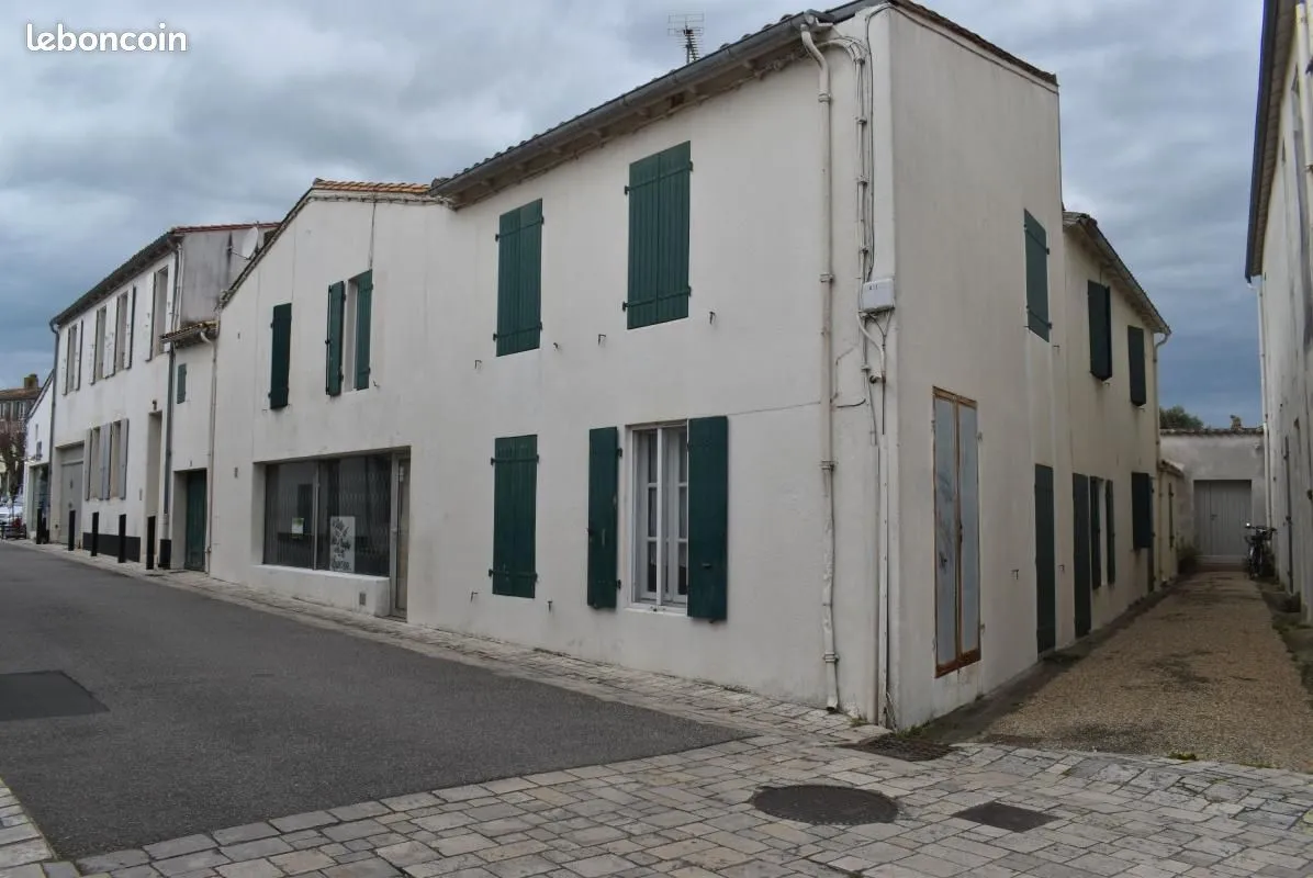 Immeuble 255 m² - Photo 1