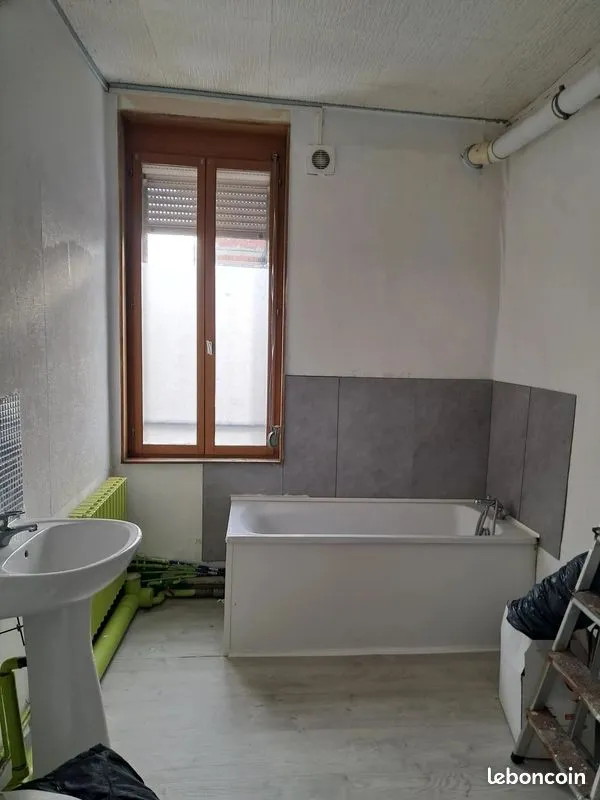 Immeuble de rapport 5 pièces 100 m² - Photo 1