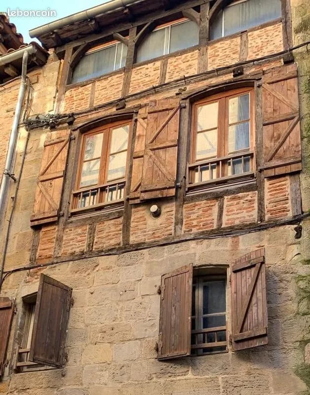 Immeuble 250 m² - Photo 1