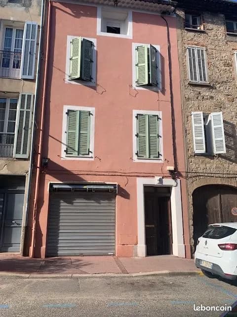 Immeuble à vendre - Photo 1