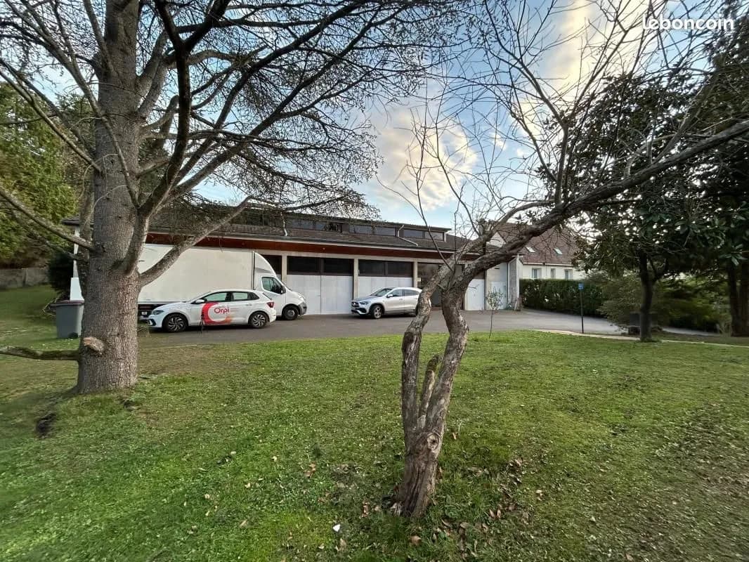 Immeuble 816 m² - Photo 1