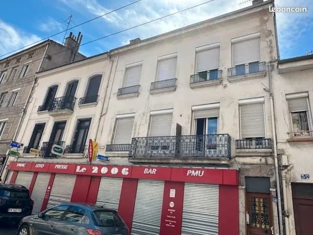 Immeuble 90 m² - Photo 1