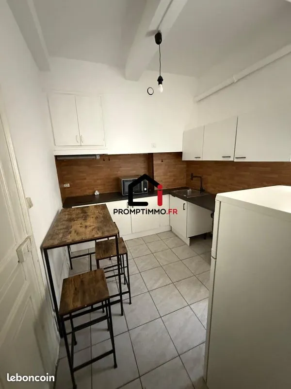 Immeuble 180 m² - Photo 1