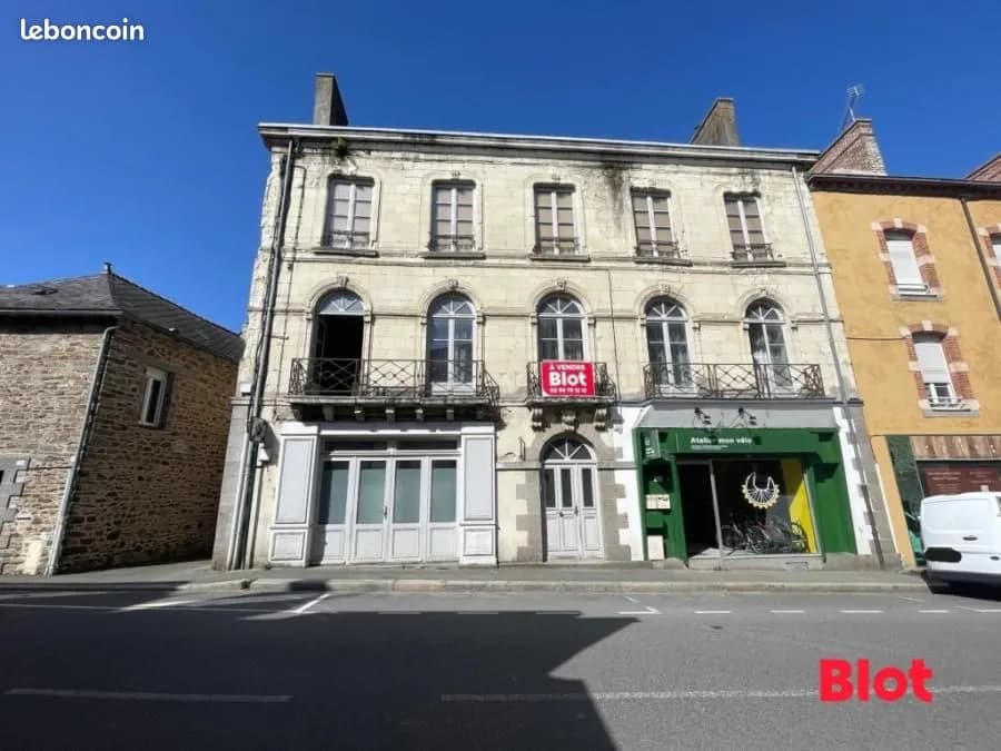 Immeuble 286 m² - Photo 1