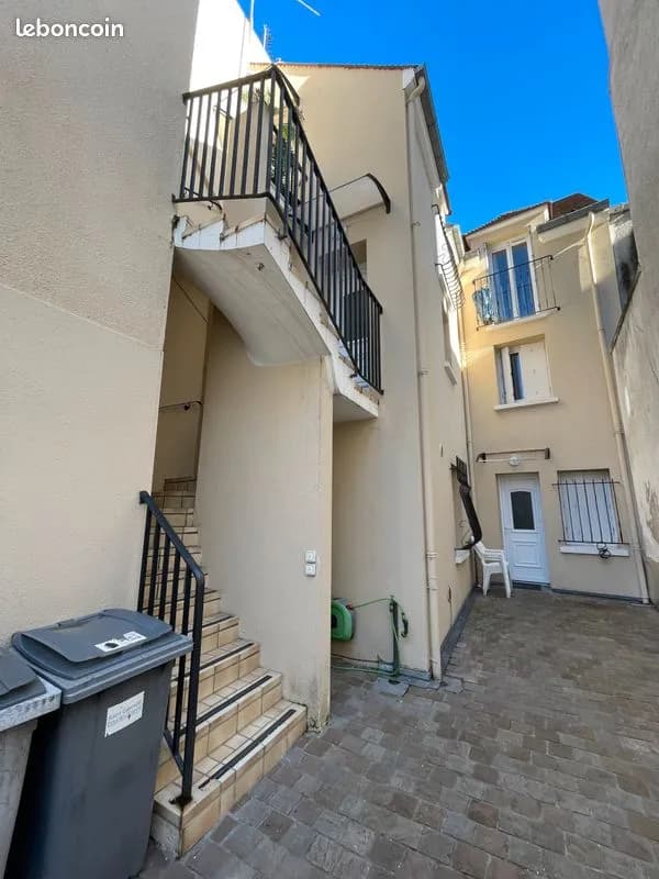 Immeuble 6 pièces 96 m² - Photo 1
