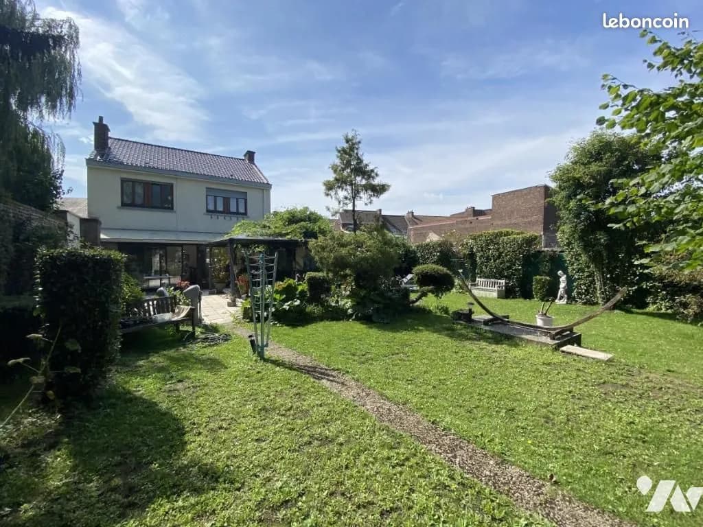 Immeuble de rapport 145 m² - Photo 1