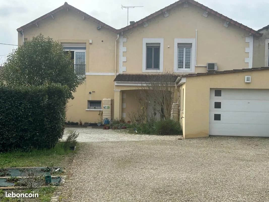 Immeuble de rapport 210 m² - Photo 1