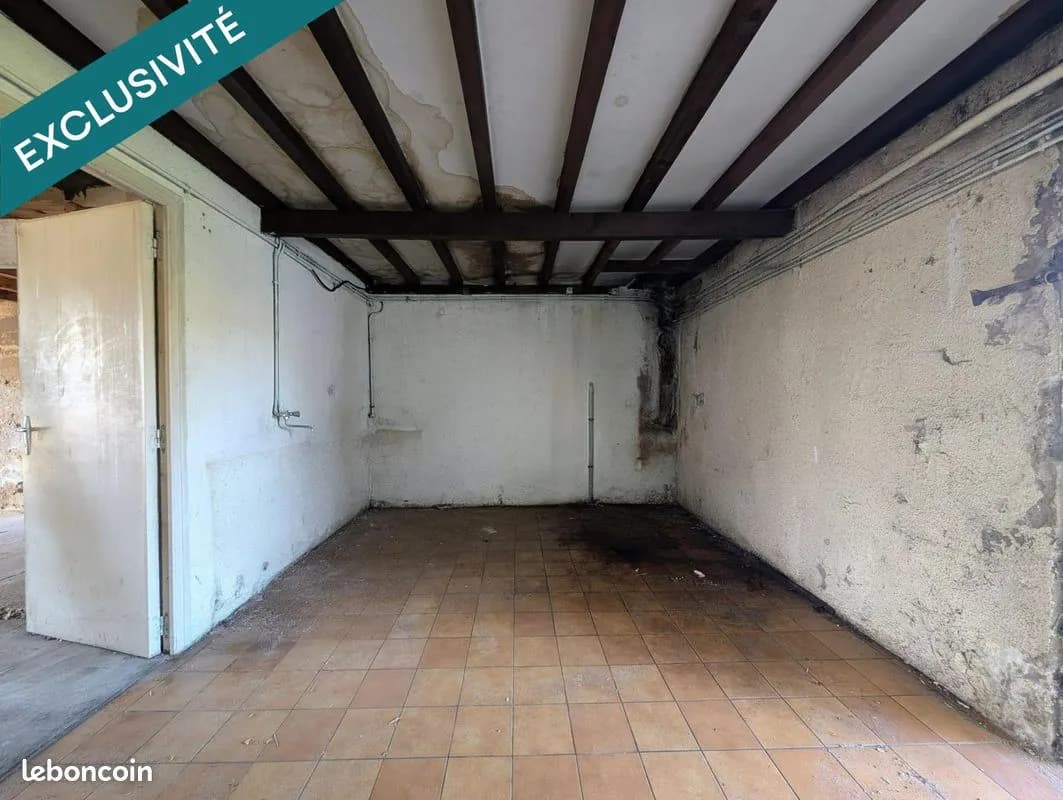 Immeuble 80 m² - Photo 1