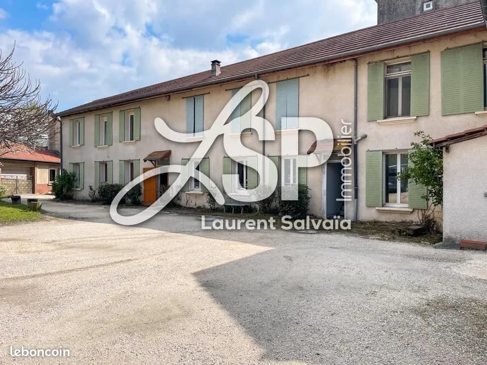 Immeuble 353 m² - Photo 1