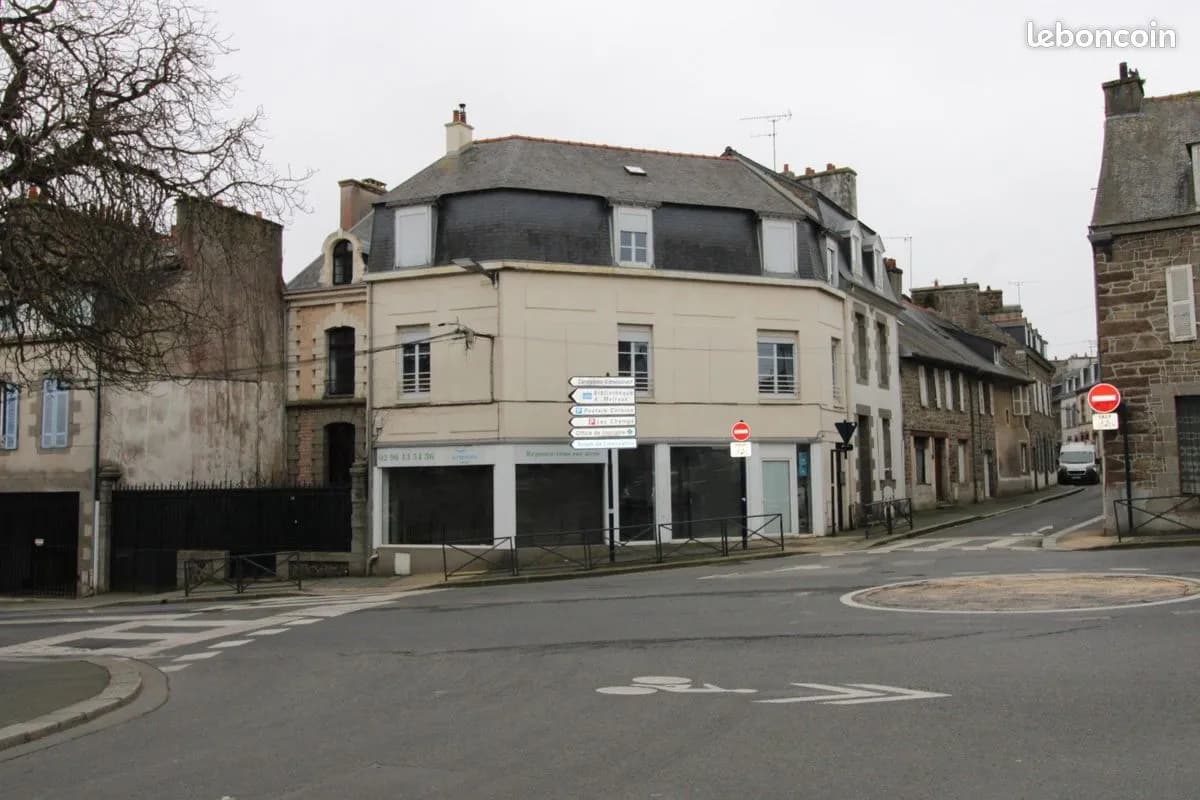 Immeuble de rapport 190 m² - Photo 1