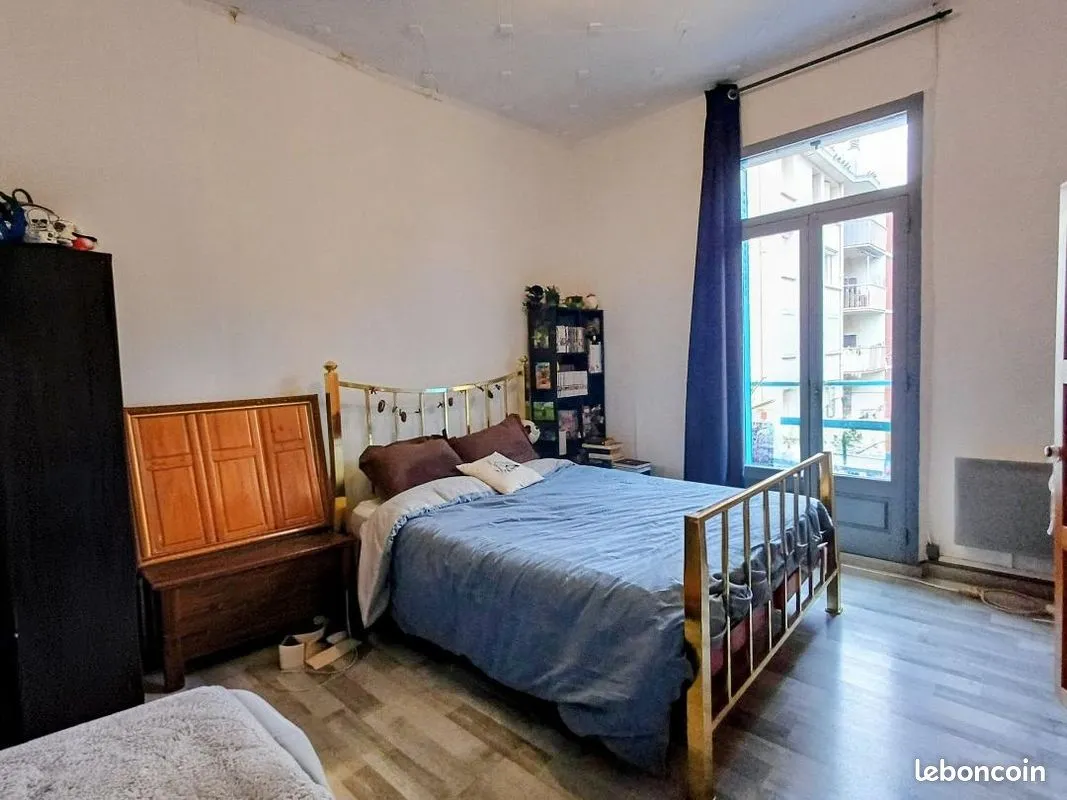 Immeuble de rapport 10 pièces 179 m² - Photo 1