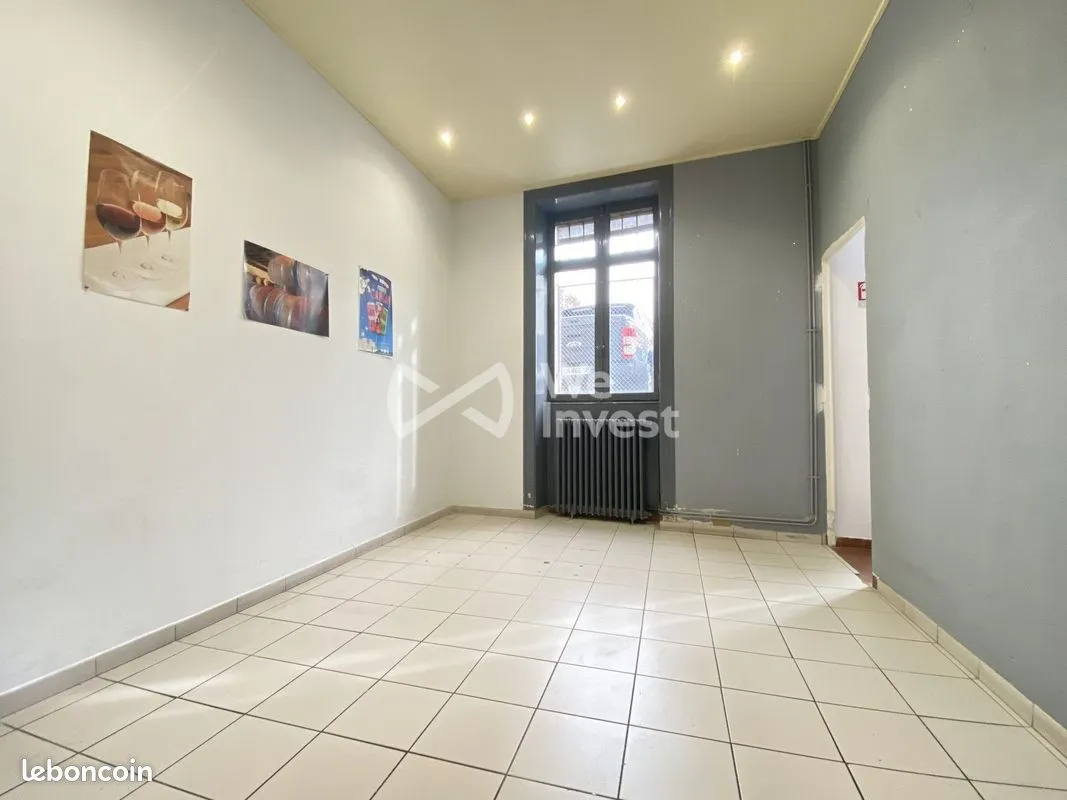 Immeuble 110 m² - Photo 1