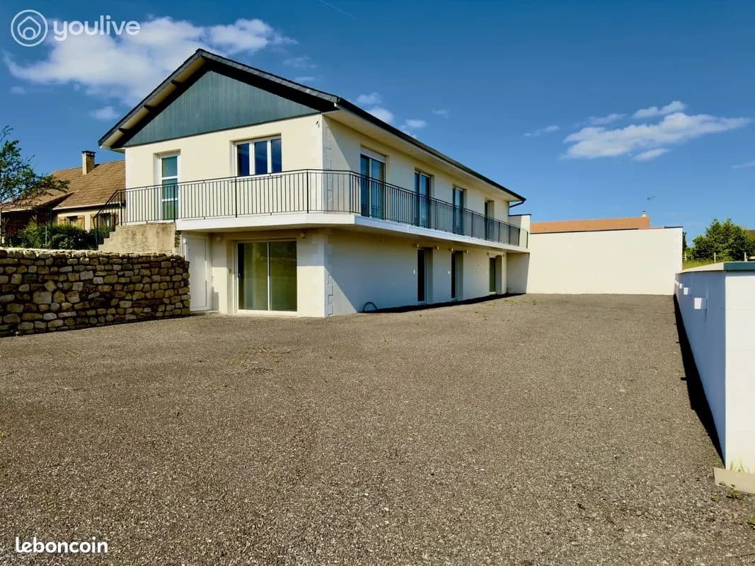 Immeuble 13 pièces 207 m² - Photo 1