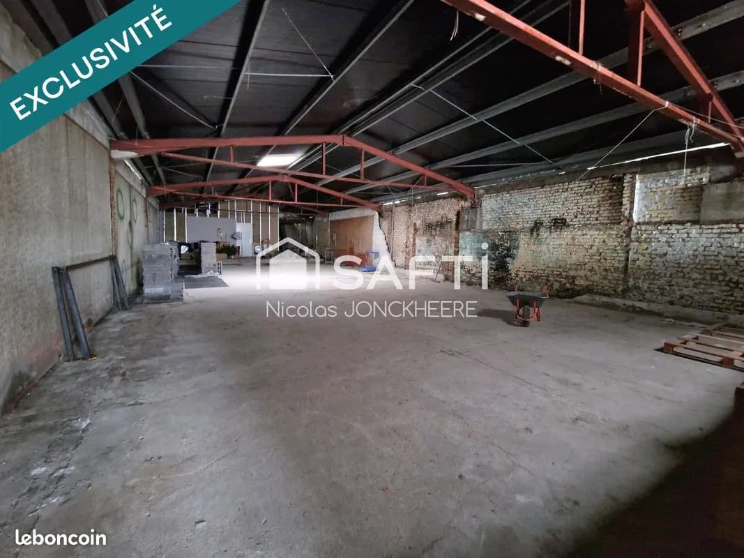 Immeuble de rapport 180 m² - Photo 1