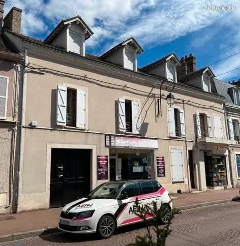 Immeuble de rapport 101 m² - Photo 1