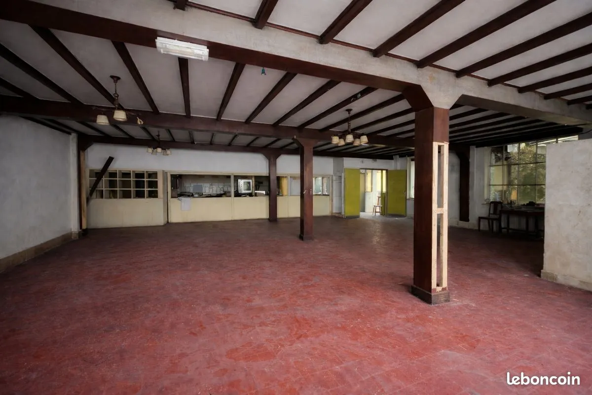 Immeuble de rapport 500 m² - Photo 1