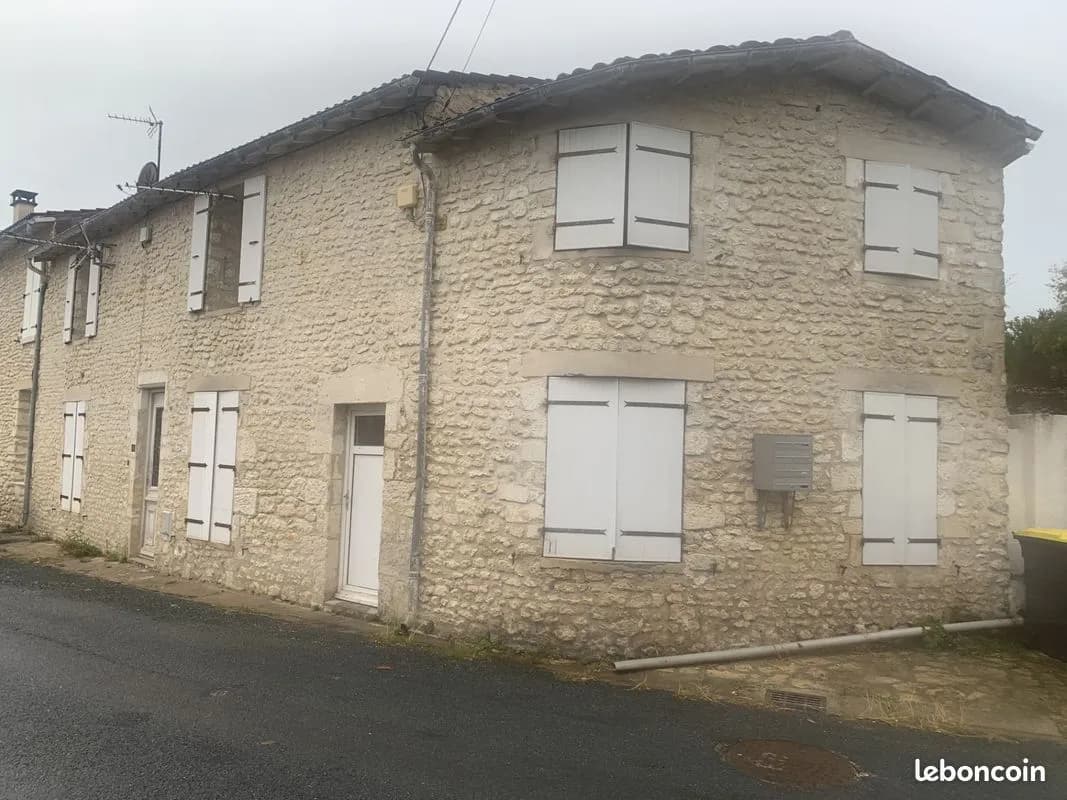 Immeuble de rapport en 4 apts et 2 studios 100 m plage Royan Pontaillac - Photo 1