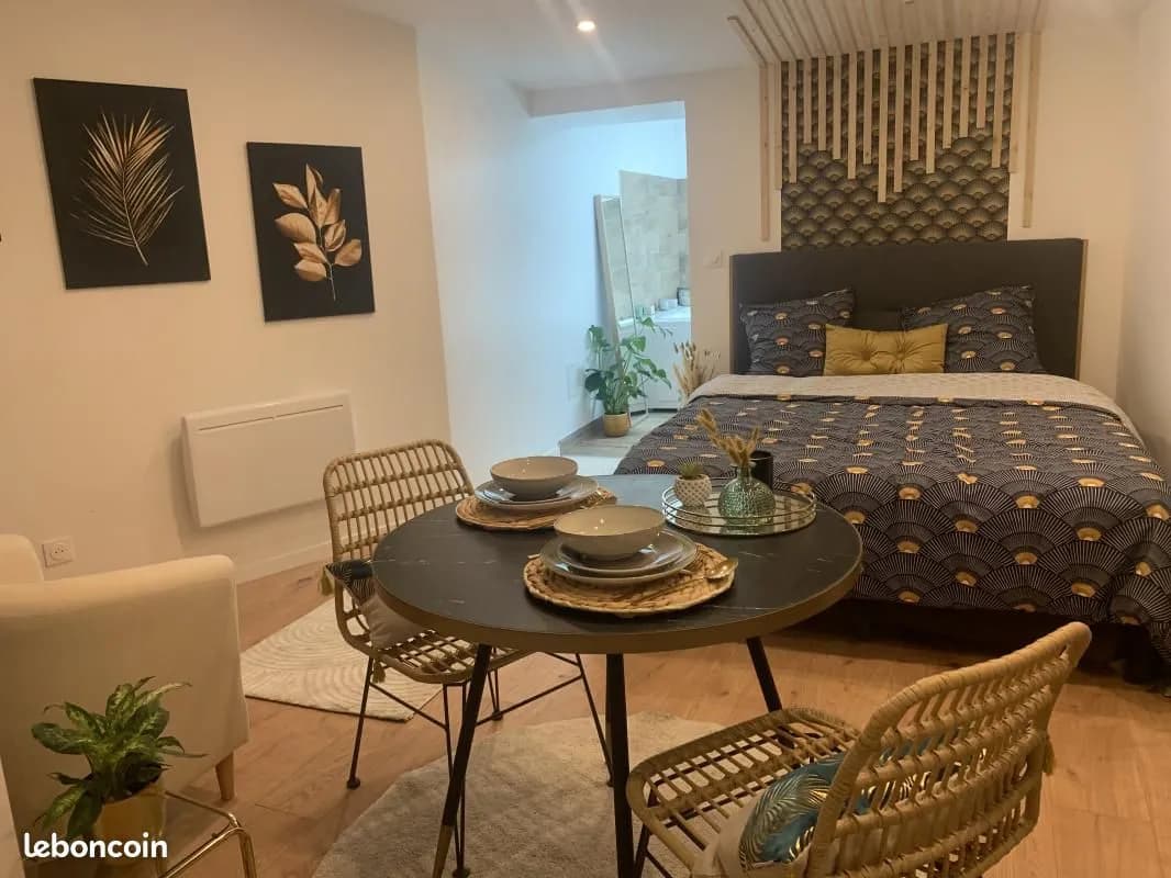 Immeuble de rapport 5 pièces 81 m² - Photo 1