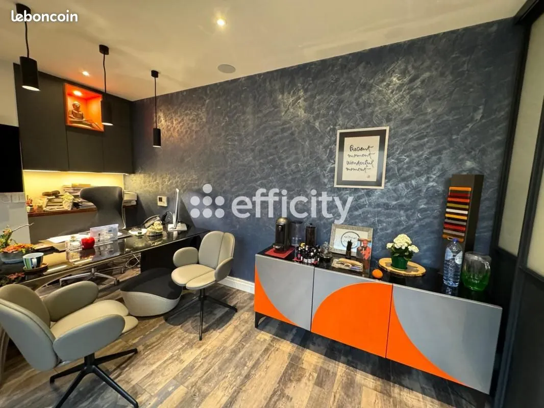 Immeuble 239 m² - Photo 1