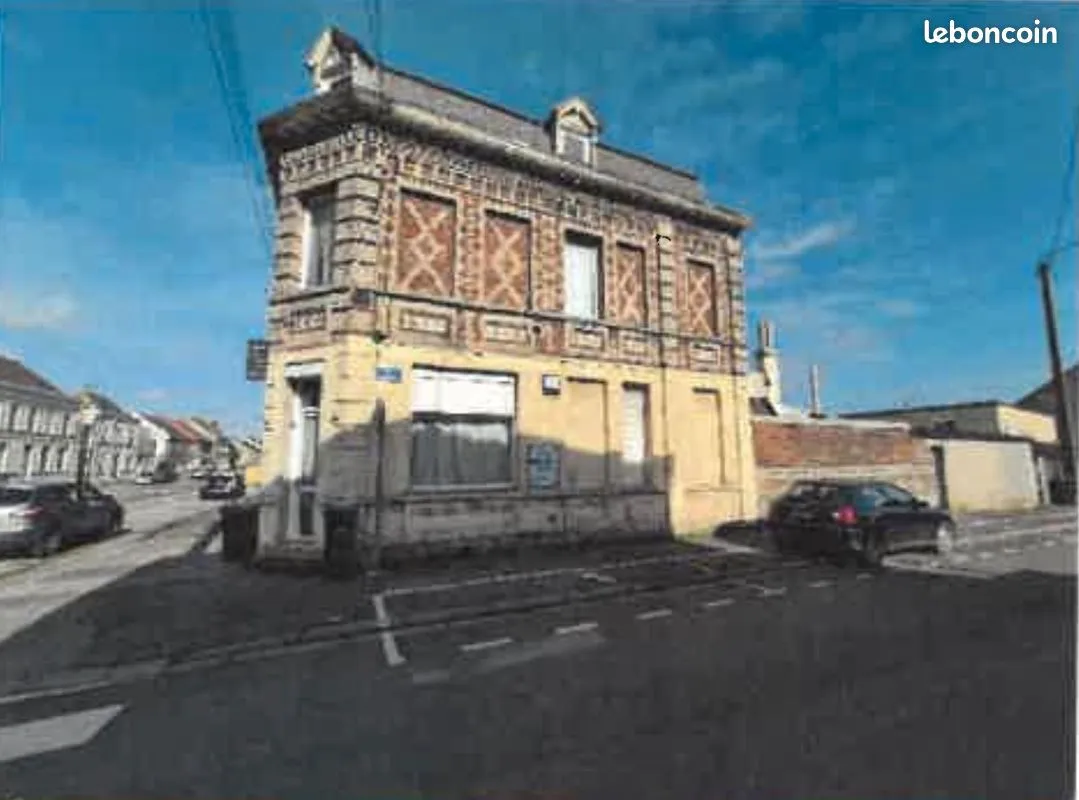 Immeuble de rapport 7 pièces 66 m² - Photo 1