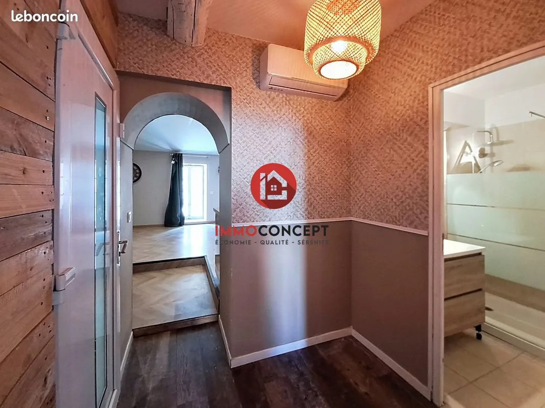 Immeuble 136 m² - Photo 1
