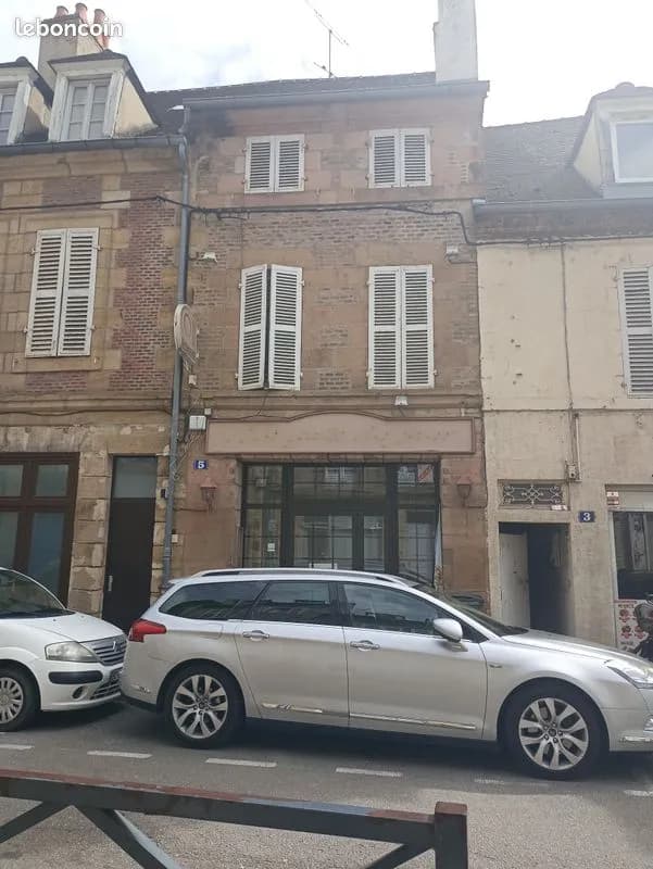 Immeuble 3 pièces 146 m² - Photo 1