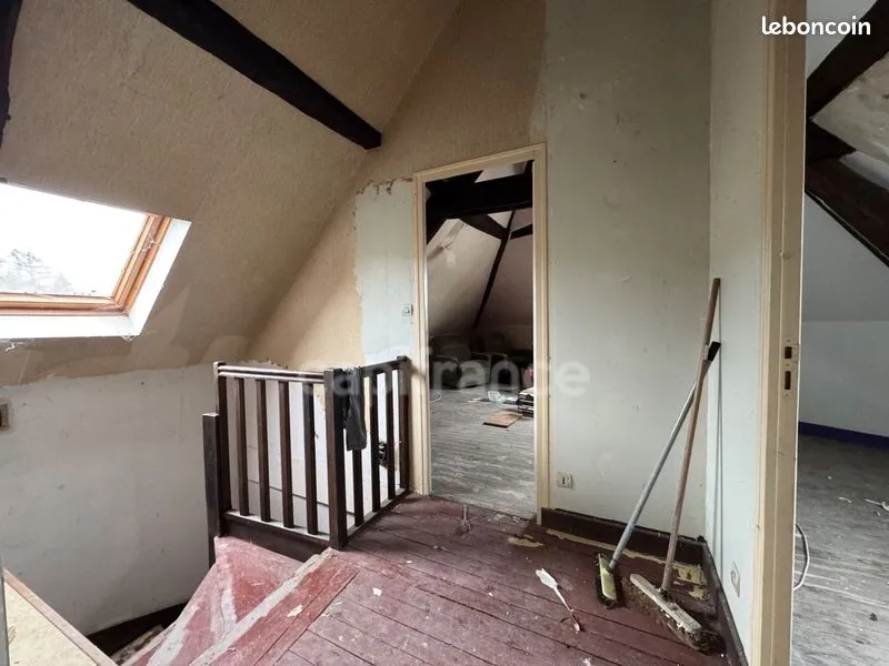 Immeuble 169 m² - Photo 1