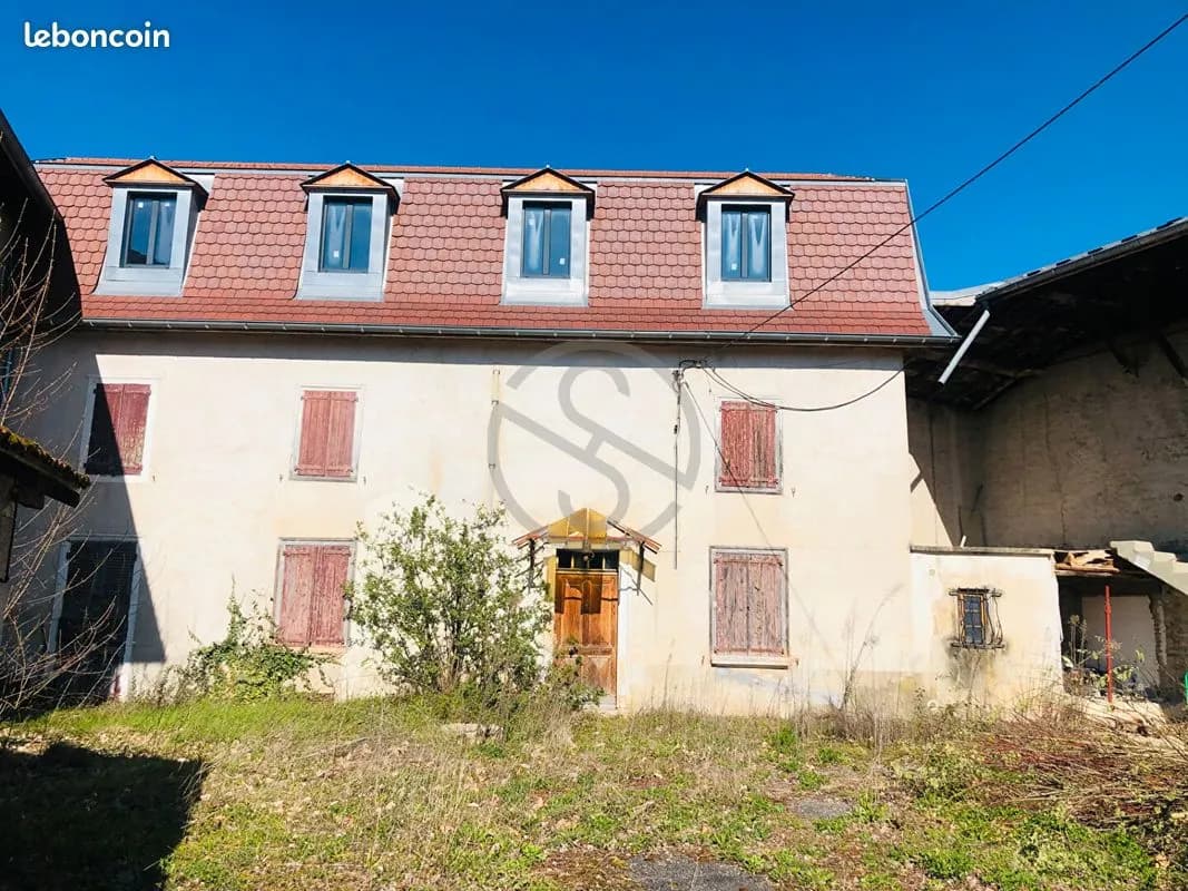 Immeuble 10 pièces 210 m² - Photo 1