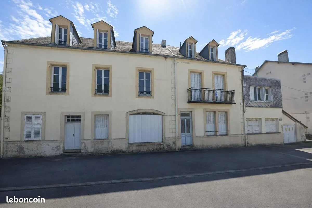 Vente | Immeuble | 26p | 25ch | 450 m² | La Bourboule | Jardin - Photo 1