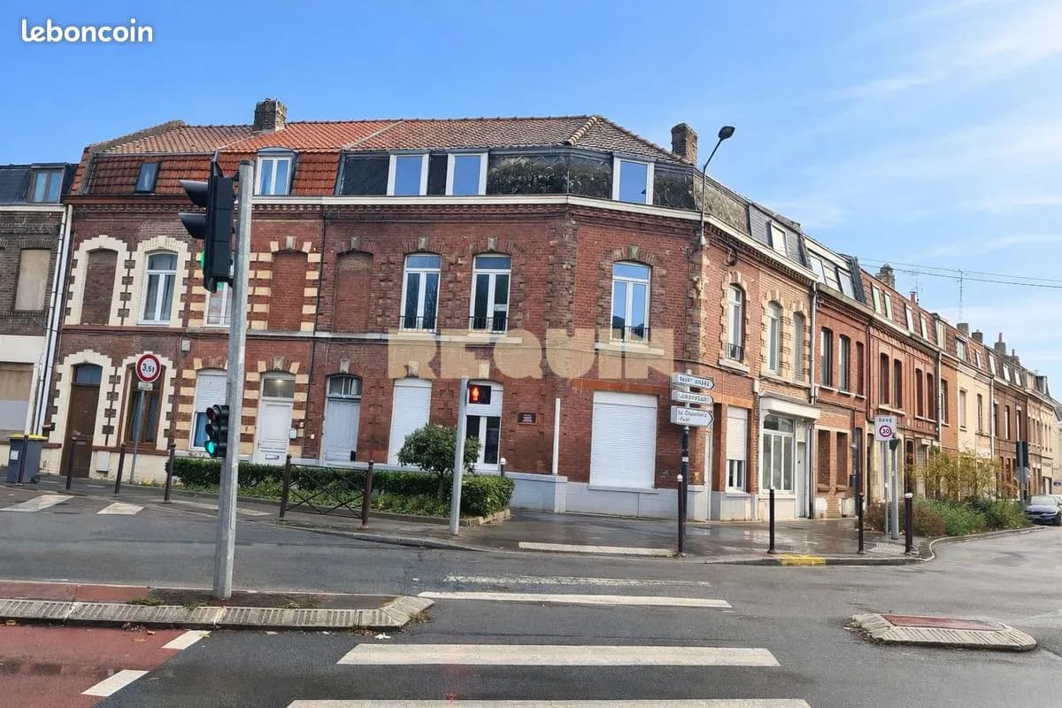 Immeuble de rapport 170 m² - Photo 1