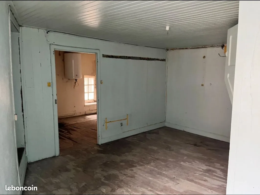 Immeuble 160 m² - Photo 1