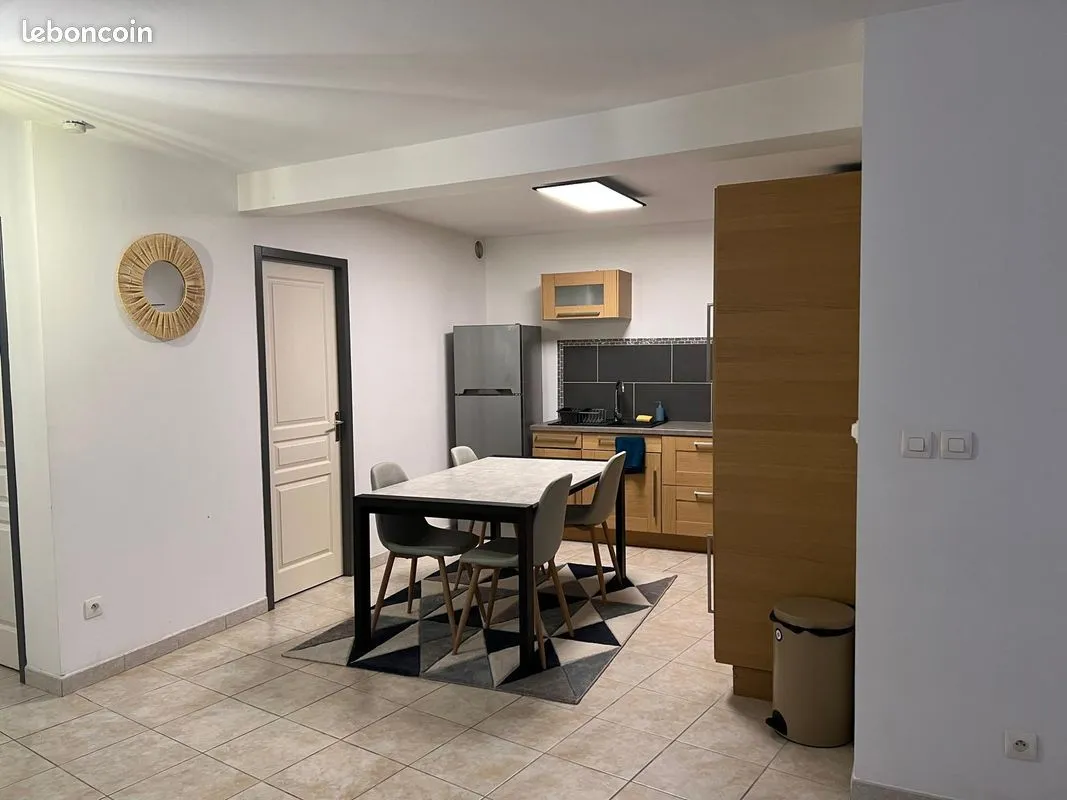 Immeuble de rapport 6 pièces 140 m² - Photo 1
