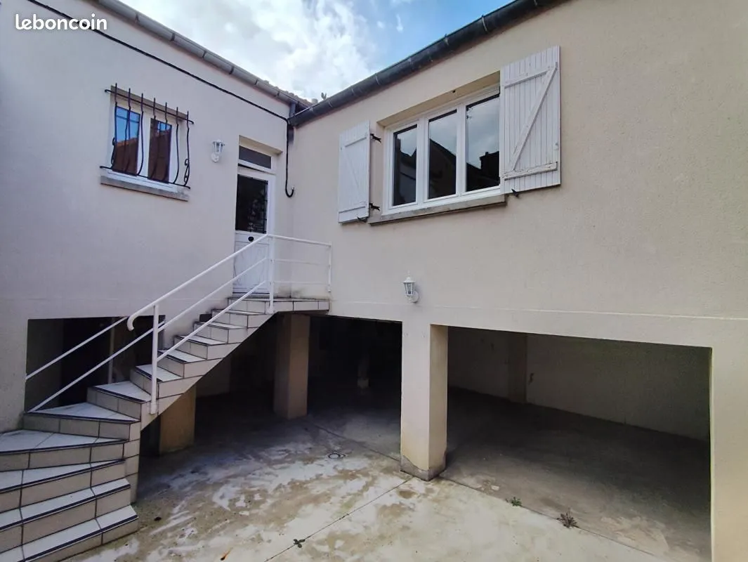 Immeuble 103 m² - Photo 1