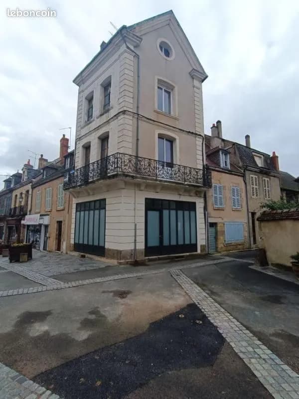Immeuble 111 m² - Photo 1