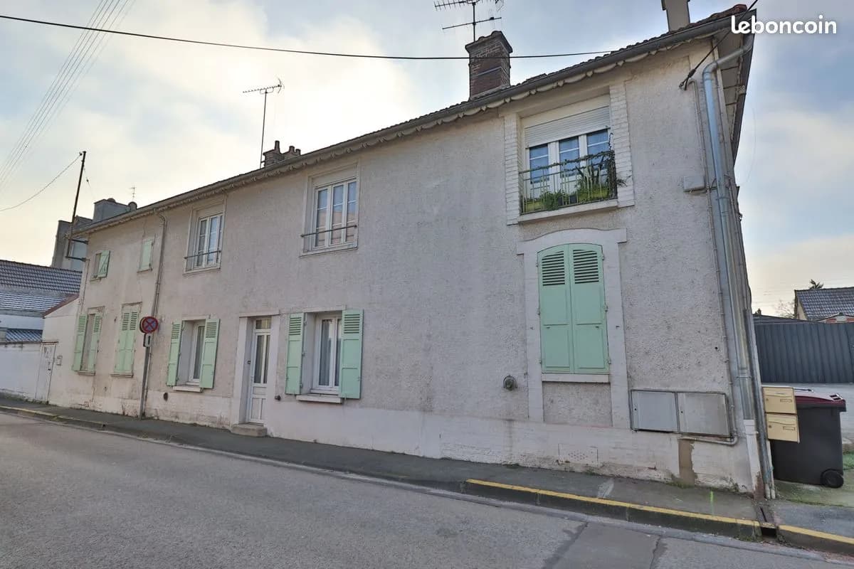Immeuble de rapport 200 m² - Photo 1