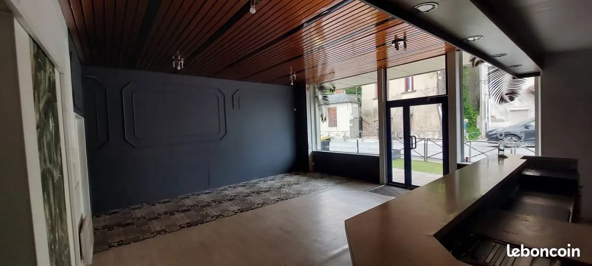 Immeuble 4 pièces 200 m² - Photo 1
