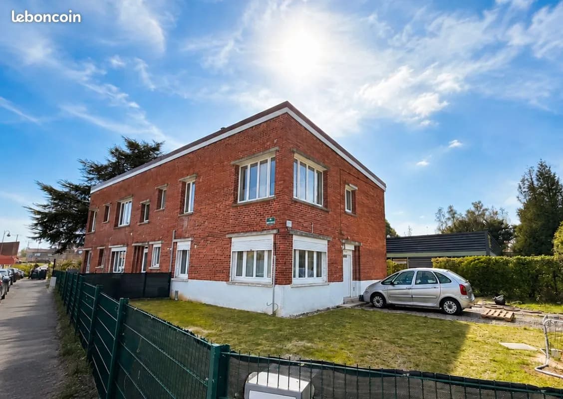 Immeuble de rapport 14 pièces 317 m² - Photo 1