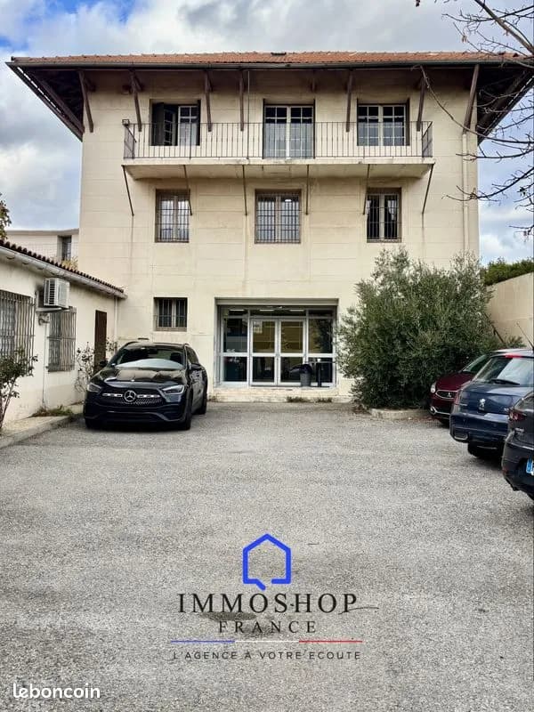 Immeuble 408 m² - Photo 1