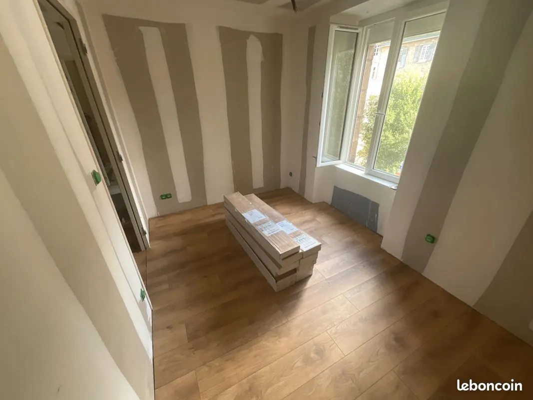 Immeuble de rapport 1 pièce 206 m² - Photo 1